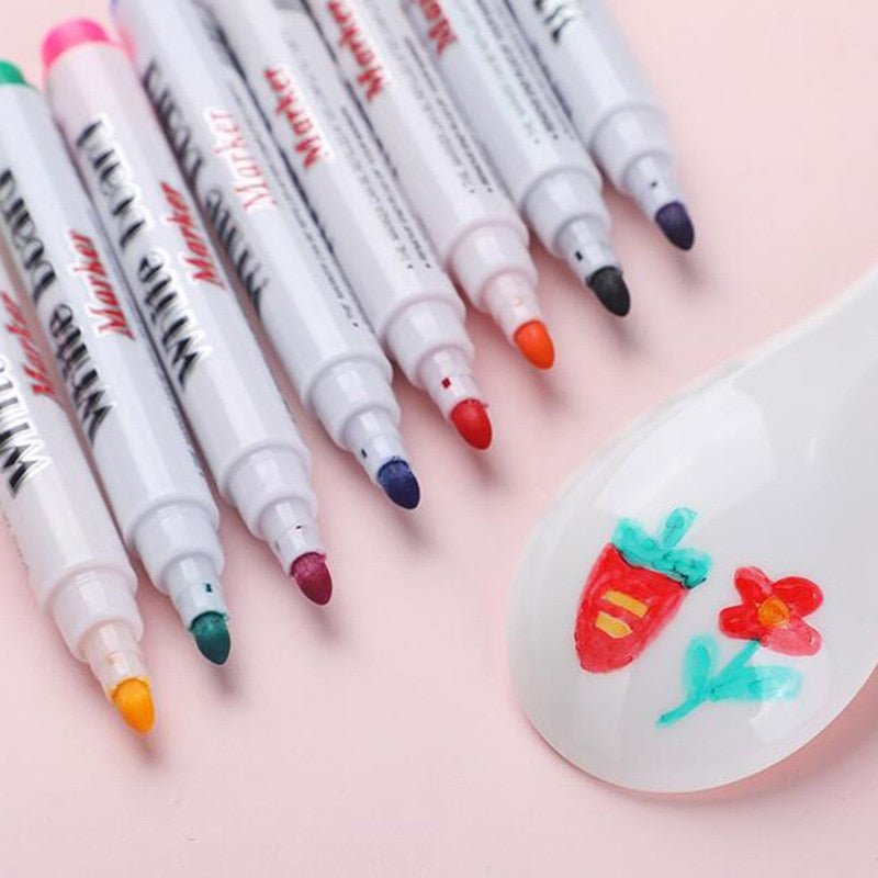 crayons-de-couleur-dessin-cuilliere