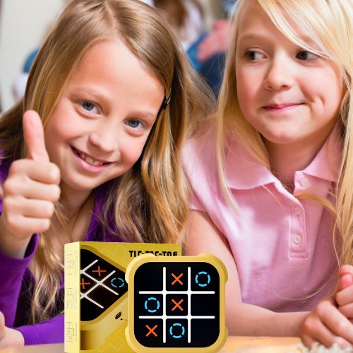 Tic tac toe électronique jaune