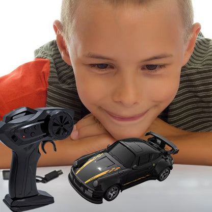 Voiture télécommandée drift RC noire
