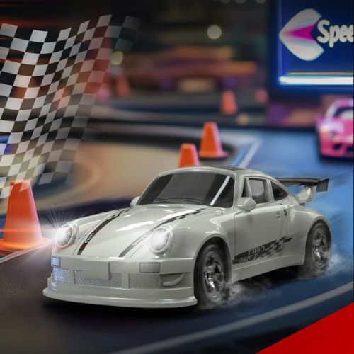 Voiture télécommandée drift blanche